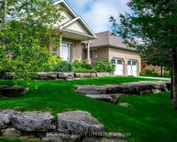 Cottage for Sale on Pigeon