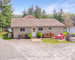 Cottage for Sale on Rosedale River