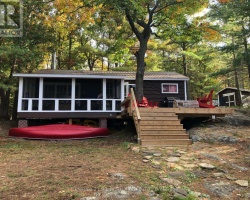 Cottage for Sale on Severn River