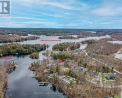 Cottage for Sale on Gloucester Pool