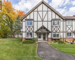 Cottage for Sale on Simcoe Lake