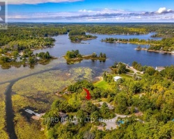 Cottage for Sale on Georgian Lake