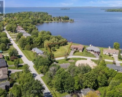 Cottage for Sale on Barnstable Lake