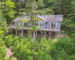 Cottage for Sale on Kawagama Lake