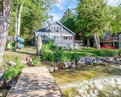 Cottage for Sale on Lake Couchiching