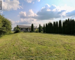 Cottage for Sale on Canal Lake