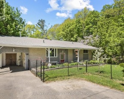 Property for Sale on 110 FRASER STREET, Gravenhurst (Muskoka (S))
