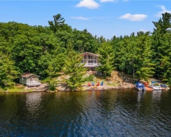 Cottage for Sale on Go Home Lake