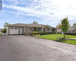 Cottage for Sale on Sturgeon Lake