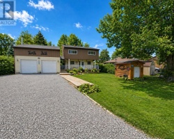 Cottage for Sale on Lake Simcoe