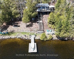 Cottage for Sale on Salerno Lake