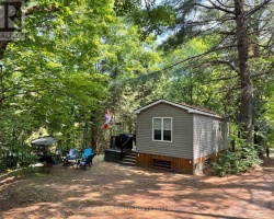 Property for Sale on 733 POPLAR CRESCENT, 