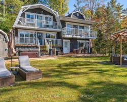 Cottage for Sale on Green Lake