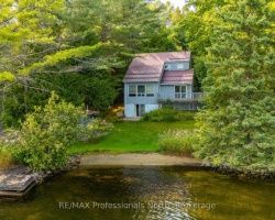 Cottage for Sale on Minden Lake