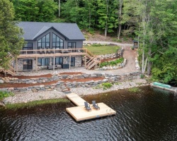 Cottage for Sale on Ada Lake