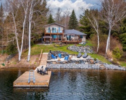 Cottage for Sale on Boy Lake
