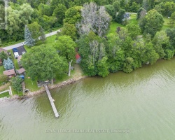 Cottage for Sale on Scugog Lake