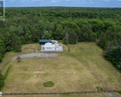 Property for Sale on 2186 Highway 141, Utterson