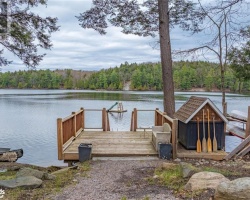Cottage for Sale on Newell Lake