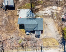 Property for Sale on 203 MUSQUASH ROAD, Gravenhurst (Muskoka (S))