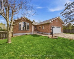 Property for Sale on 3 ROSEMARY ROAD, Orillia