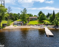 Cottage for Sale on Manitouwabing Lake