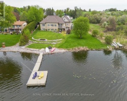 Cottage for Sale on Scugog Lake