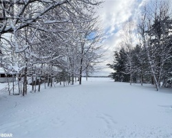 Cottage for Sale on Lake Couchiching