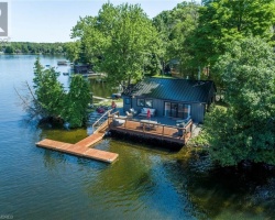 Cottage for Sale on Balsam Lake
