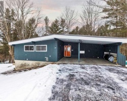 Property for Sale on 8 HILLVIEW Drive, McDougall