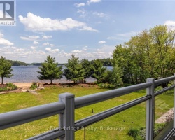 Cottage for Sale on Lake Muskoka