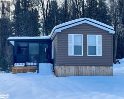 Cottage for Sale on Bonnie Lake