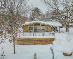 Cottage for Sale on Morrison Lake