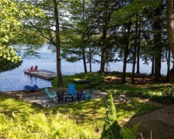 Property for Sale on 6 Darling Drive, Port Carling