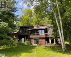 Cottage for Sale on Portage Lake