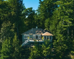 Cottage for Sale on Silver Lake