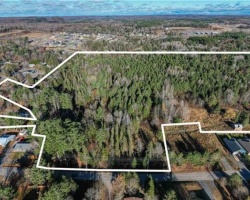 Property for Sale on 100 Chaffey Township Road, Huntsville