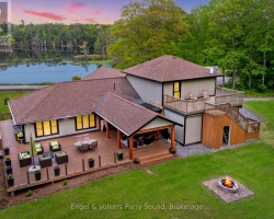 Cottage for Sale on Richmond Lake