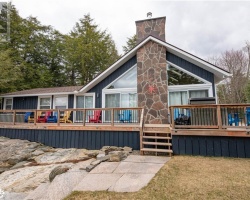 Cottage for Sale on Kennisis Lake