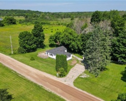 Property for Sale on 345 North Mountain Road, Kawartha Lakes