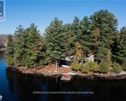 Cottage for Sale on Manitouwabing Lake