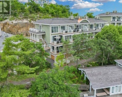 Cottage for Sale on Lake Muskoka