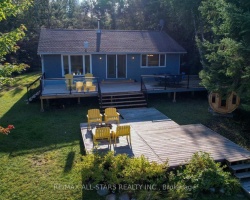 Property for Sale on 1086 Cameron Lane, Algonquin Highlands