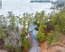 Cottage for Sale on Pigeon Lake