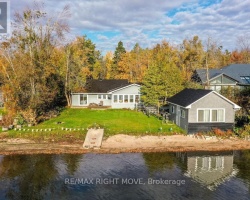 Cottage for Sale on Lake Couchiching