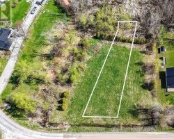 Property for Sale on 4132 FOUNTAIN DRIVE, Ramara (Atherley)
