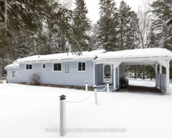 Cottage for Sale on Lake Muskoka