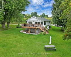 Cottage for Sale on Scugog Lake