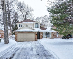 Cottage for Sale on Lake Couchiching