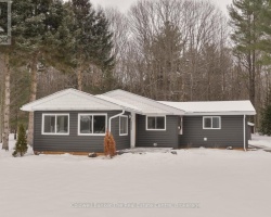 Property for Sale on 460 WELLINGTON STREET, Gravenhurst (Muskoka (S))